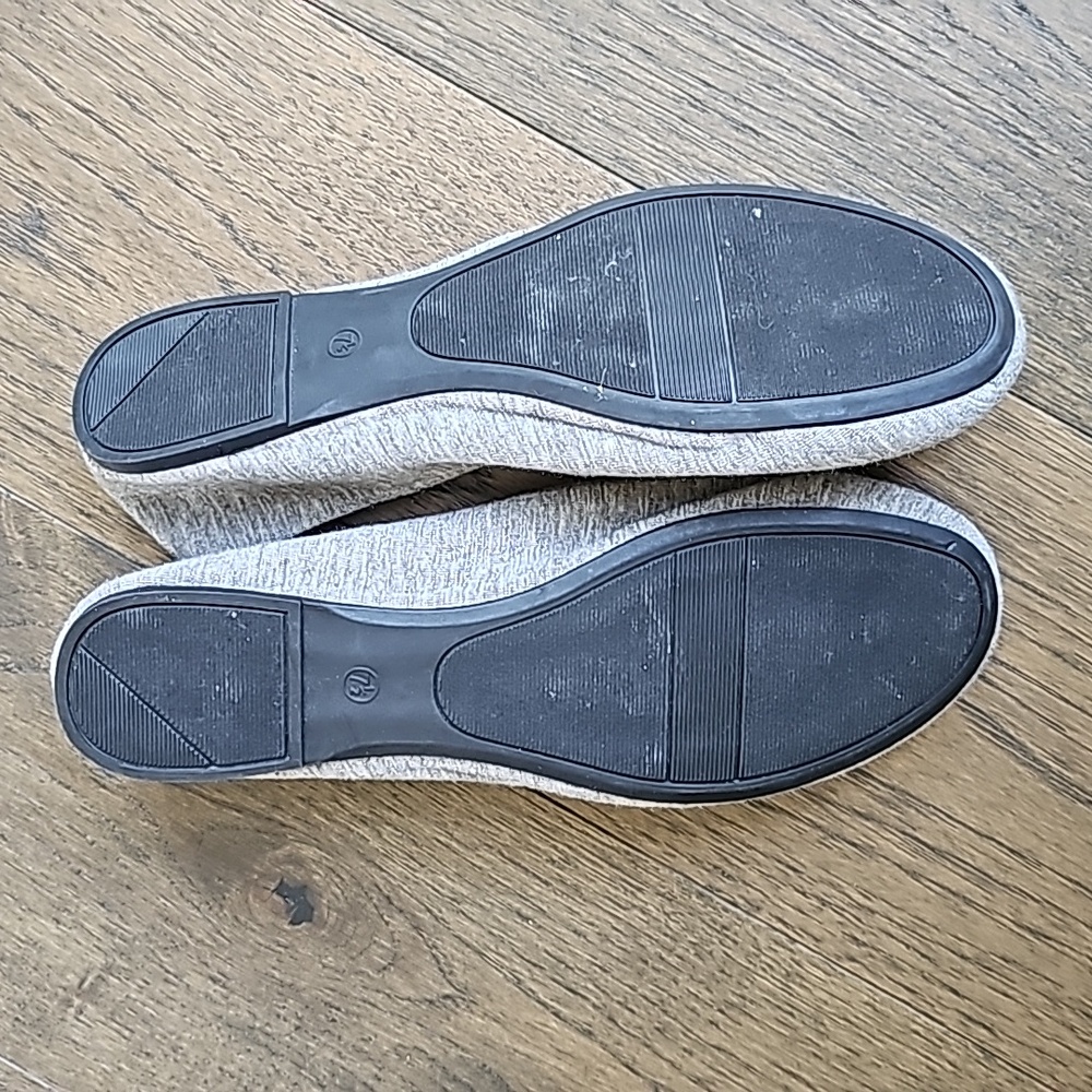 HEATHERED GREY BALLET FLATS SIZE 7.5 - Picture 4 of 5